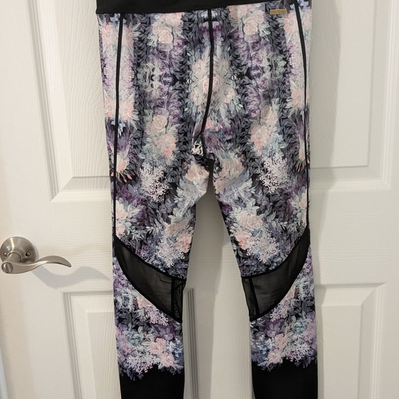 Alala Captain Ankle Tight in lilac - Picture 4 of 7